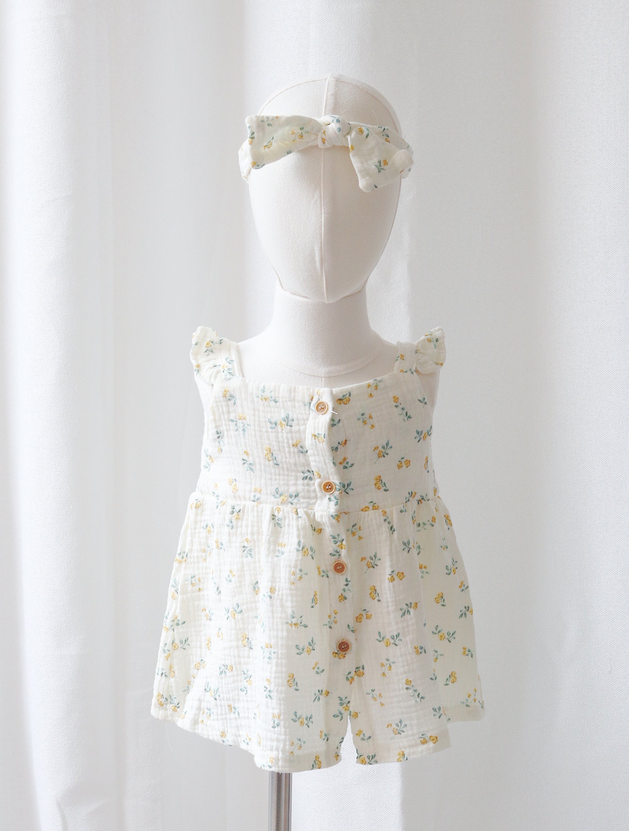 Clara Set in Butter