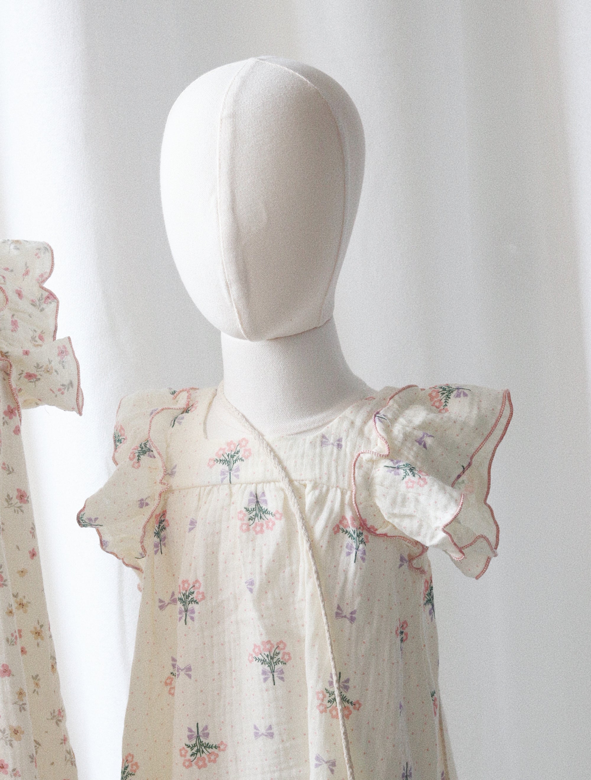 Ameena Set