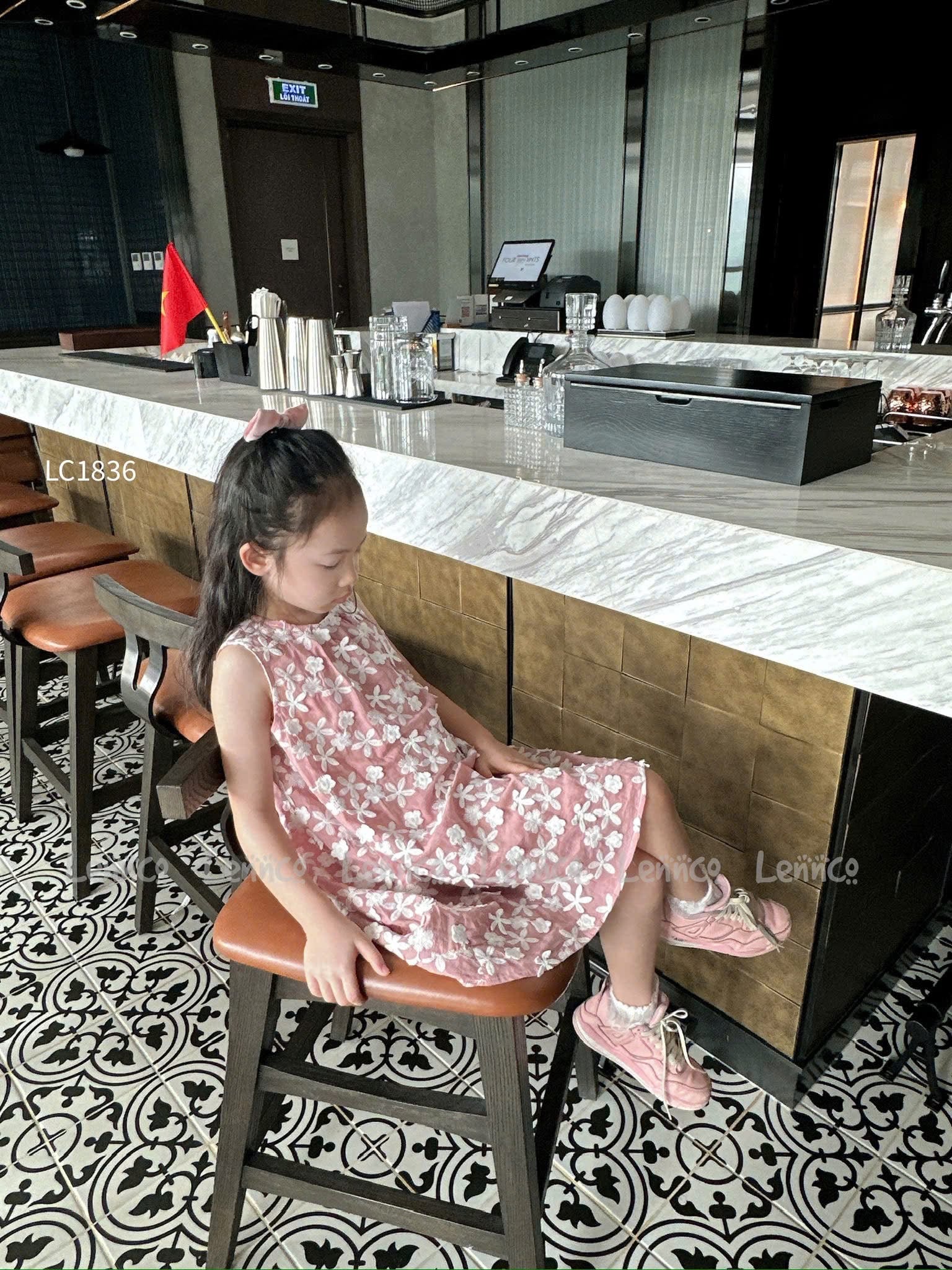 Ezrinne Dress