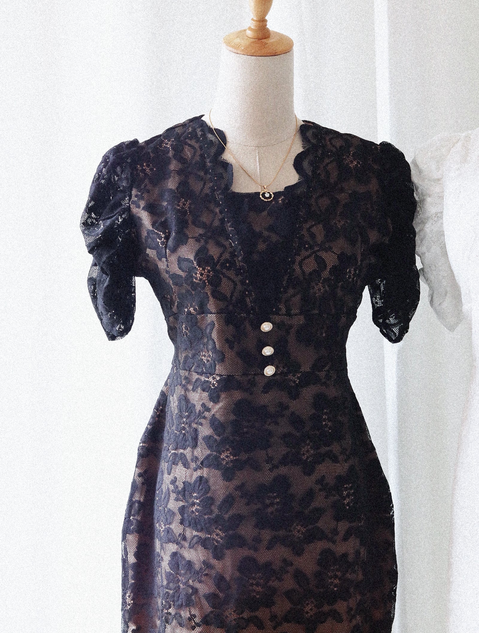 Eira Dress