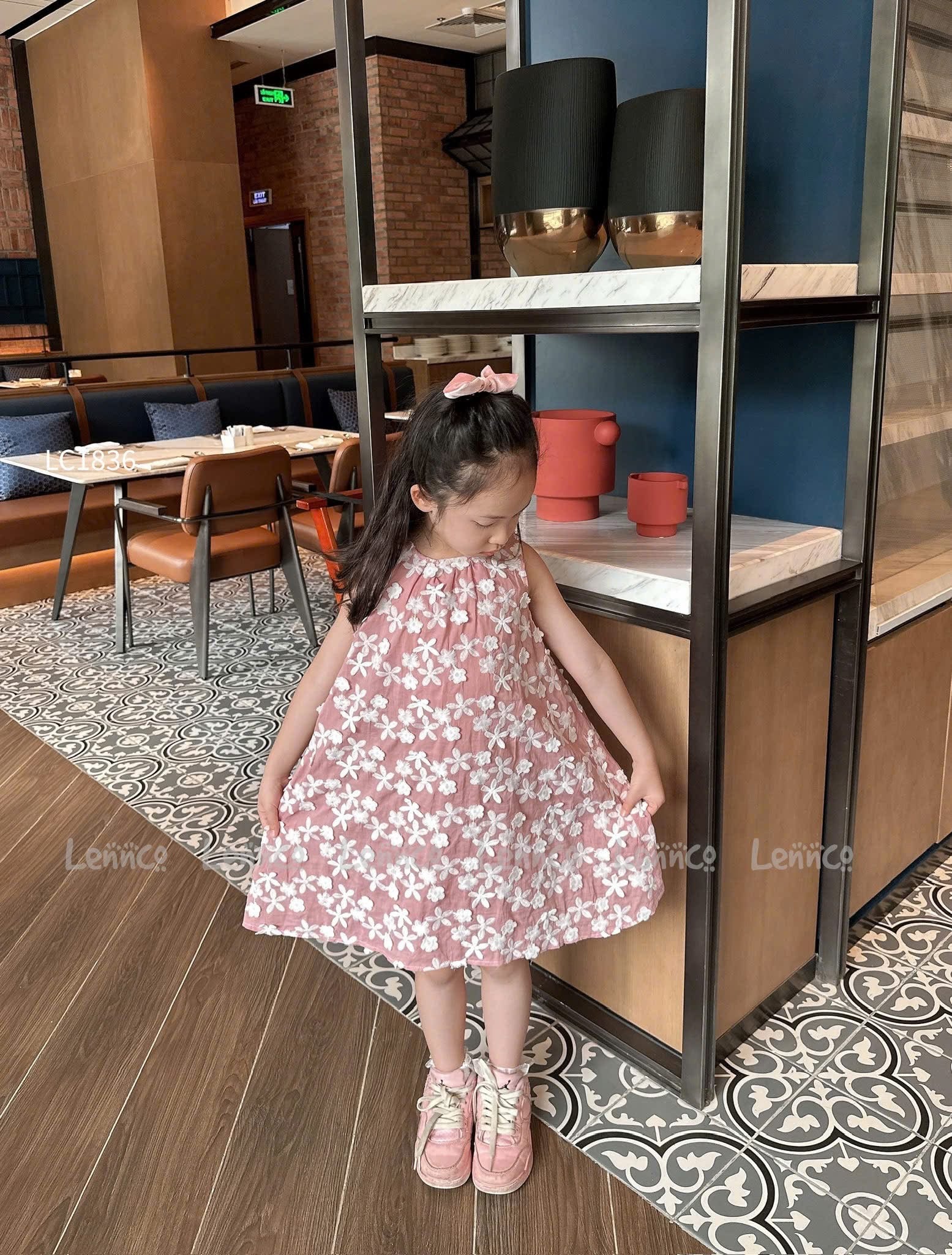 Ezrinne Dress