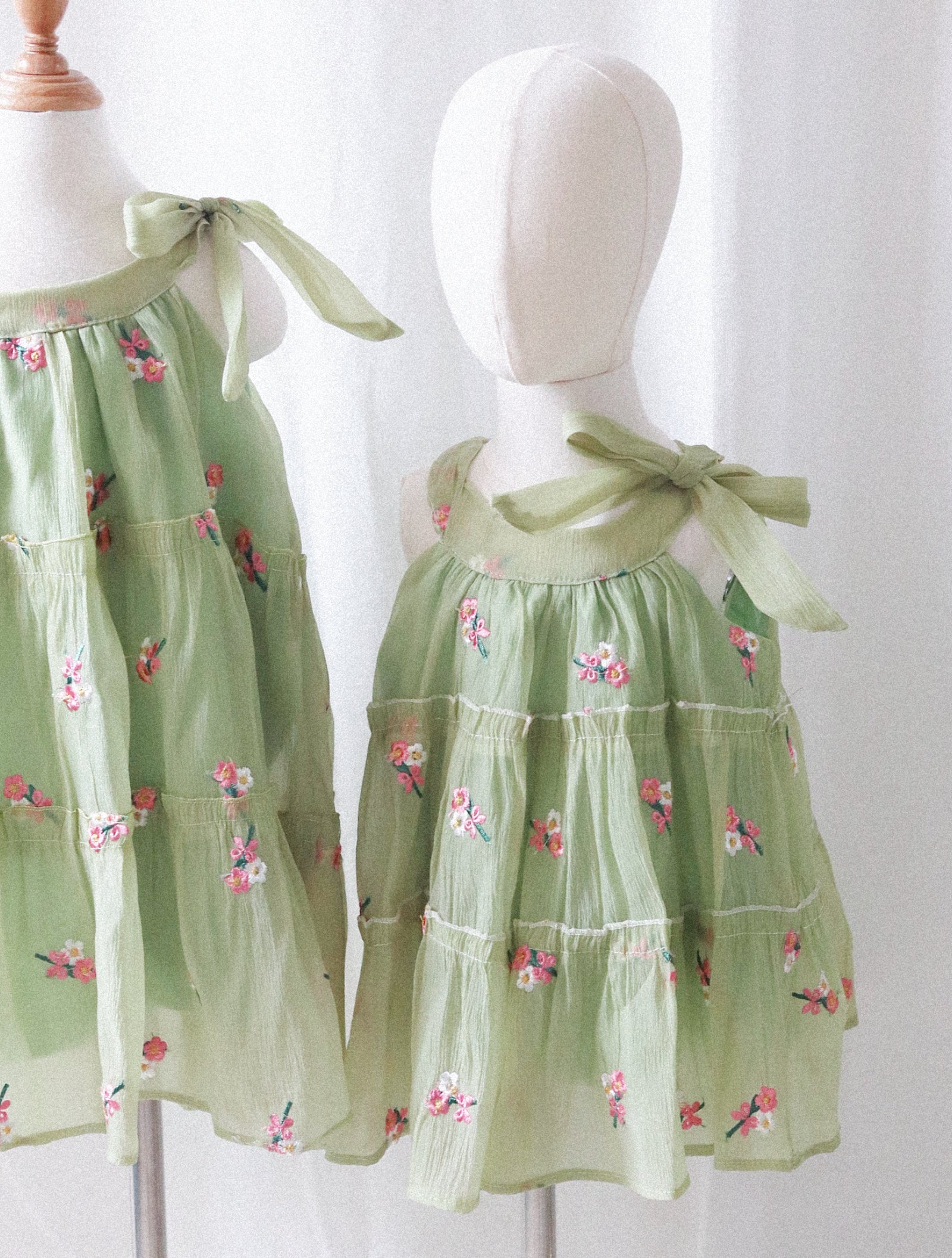 Della Dress