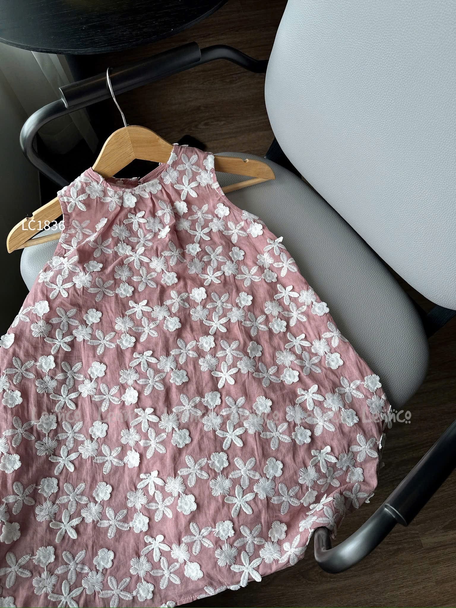 Ezrinne Dress