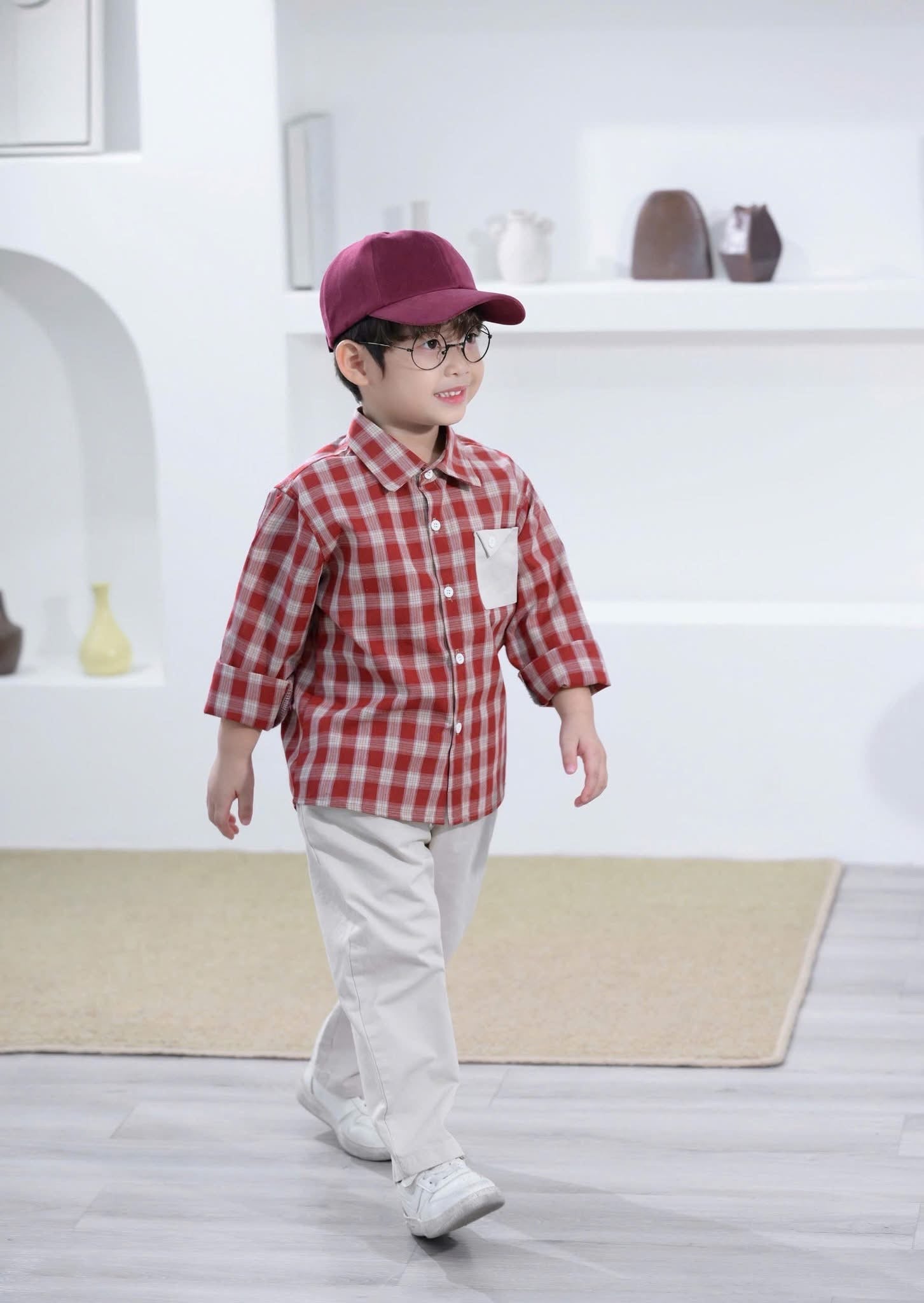 Ethan Set