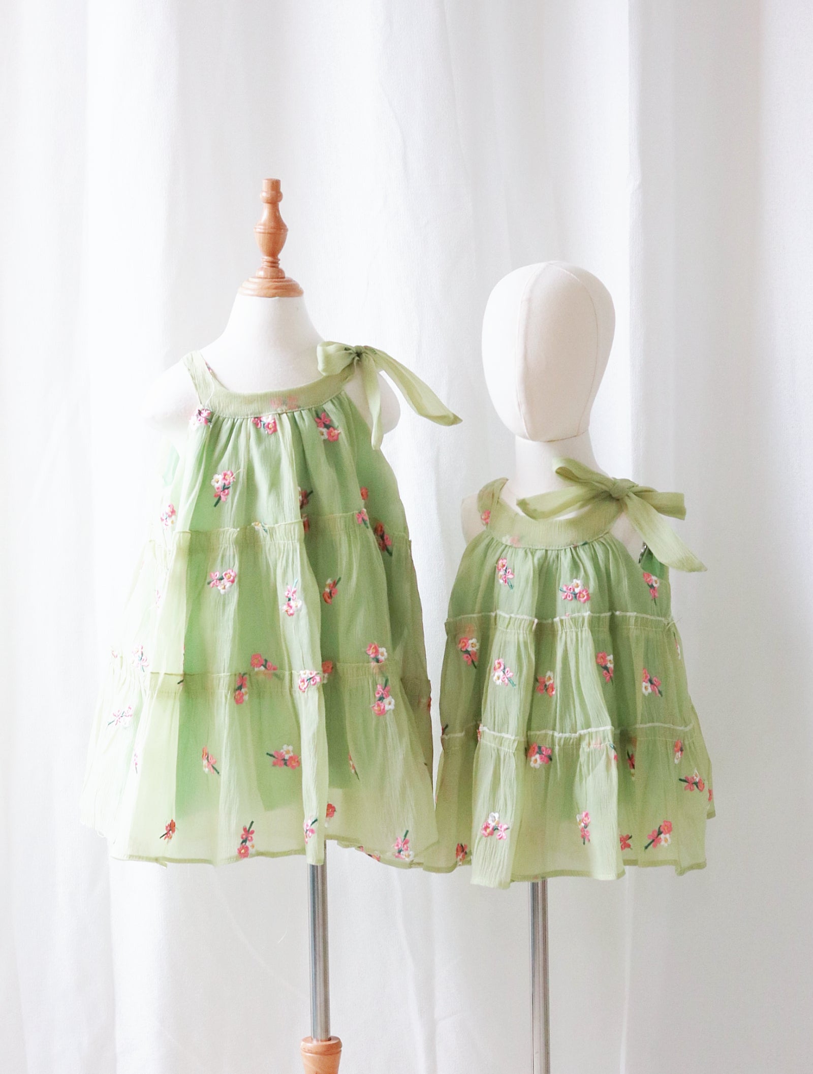 Della Dress
