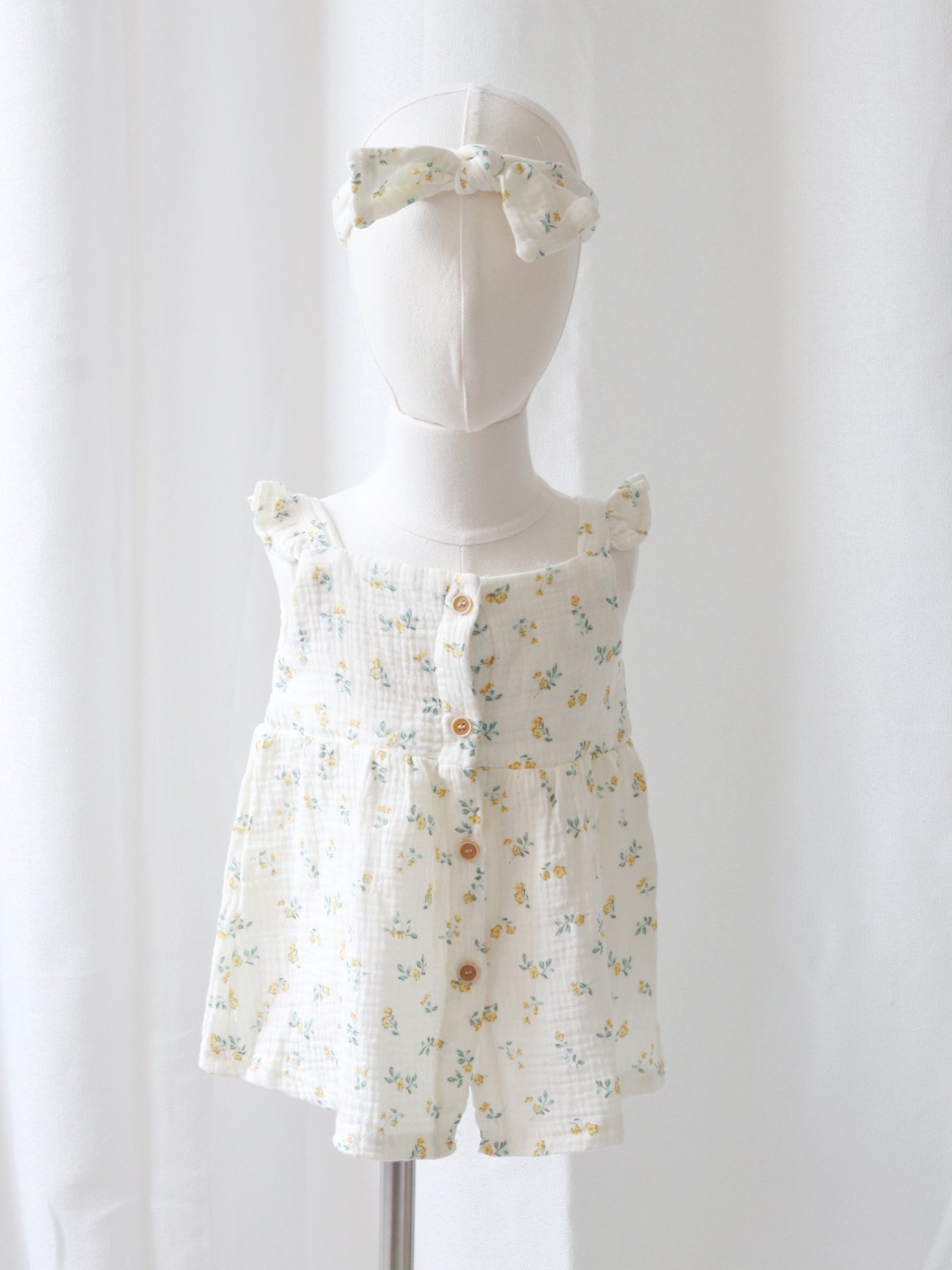 Clara Set in Butter