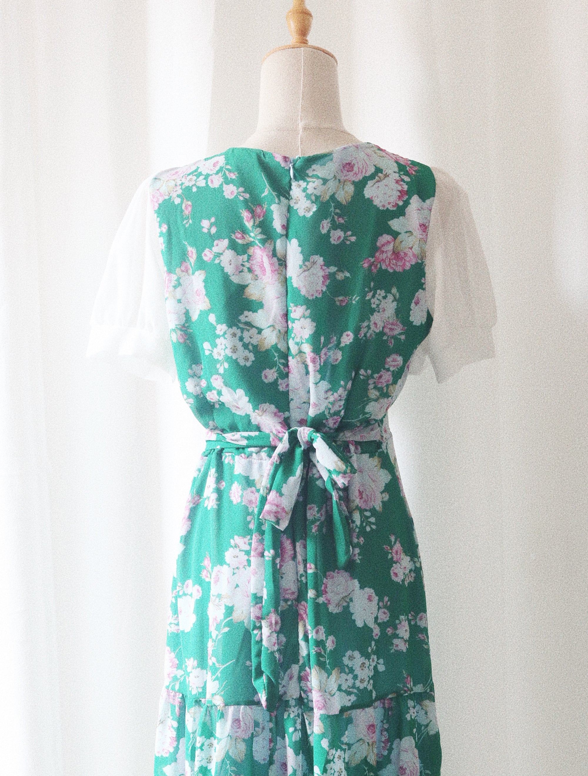 Aria Dress in Emerald